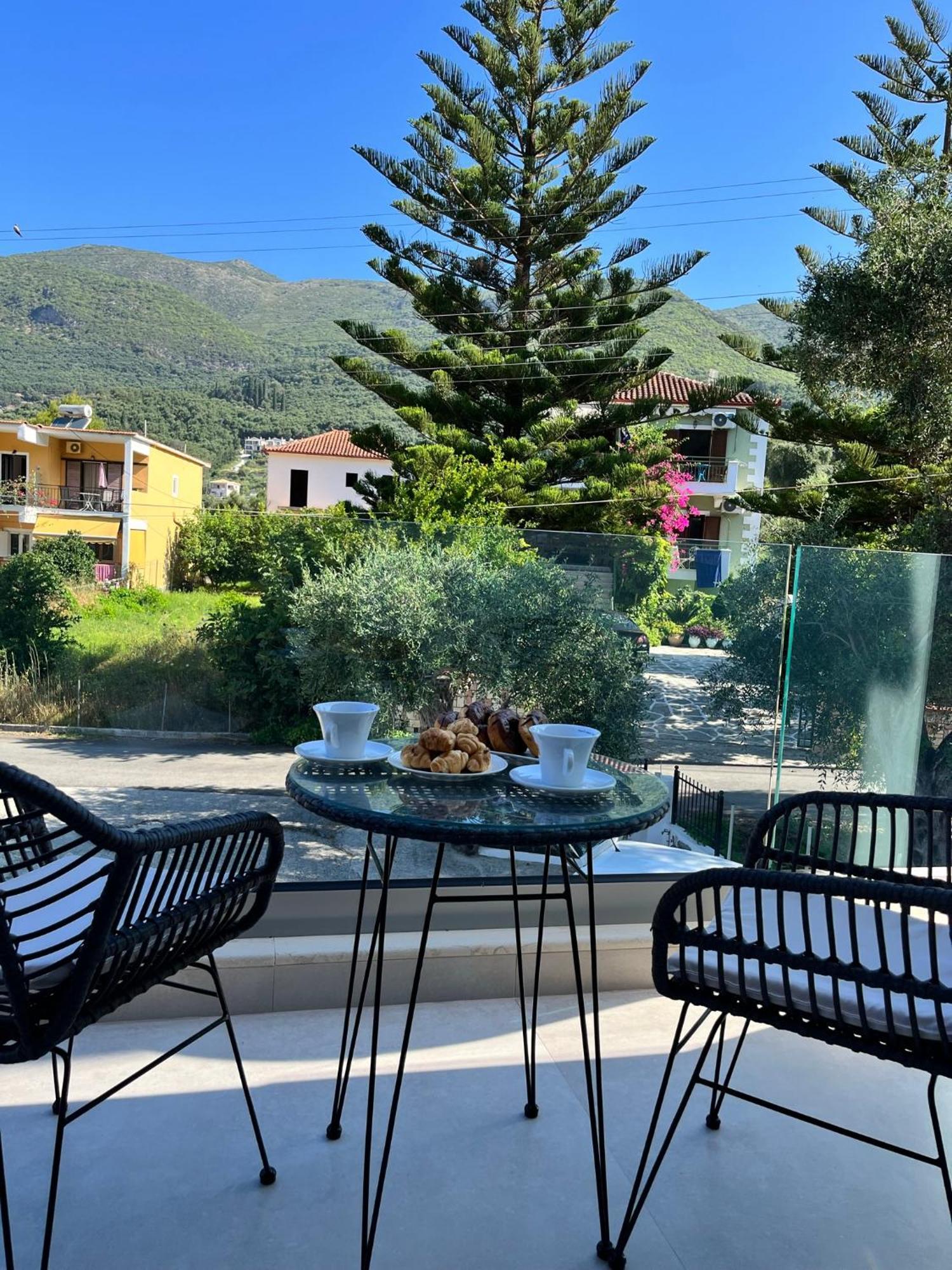 Maison Deluxe Studios And Apartment Parga Extérieur photo
